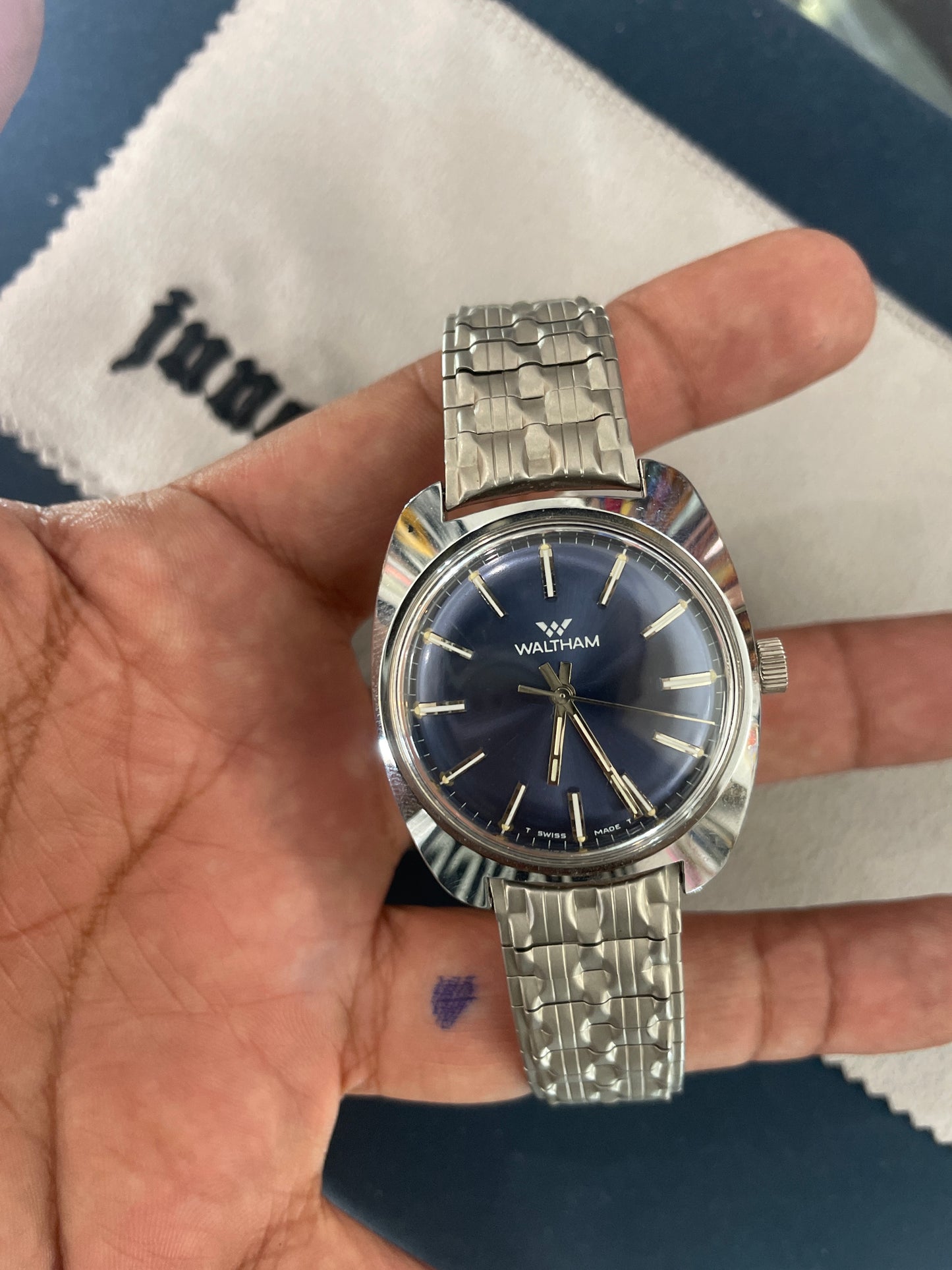 Waltham sunburst blue windup