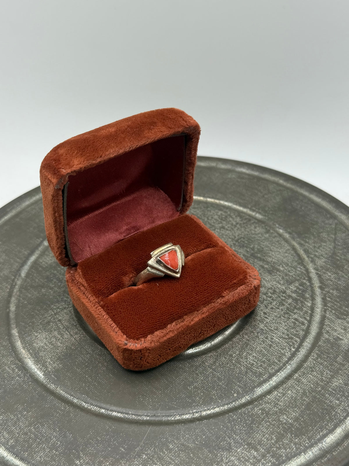 .925 Sterling Silver Red Coral Look Triangle Stone Ring – Navajo Sz. 8