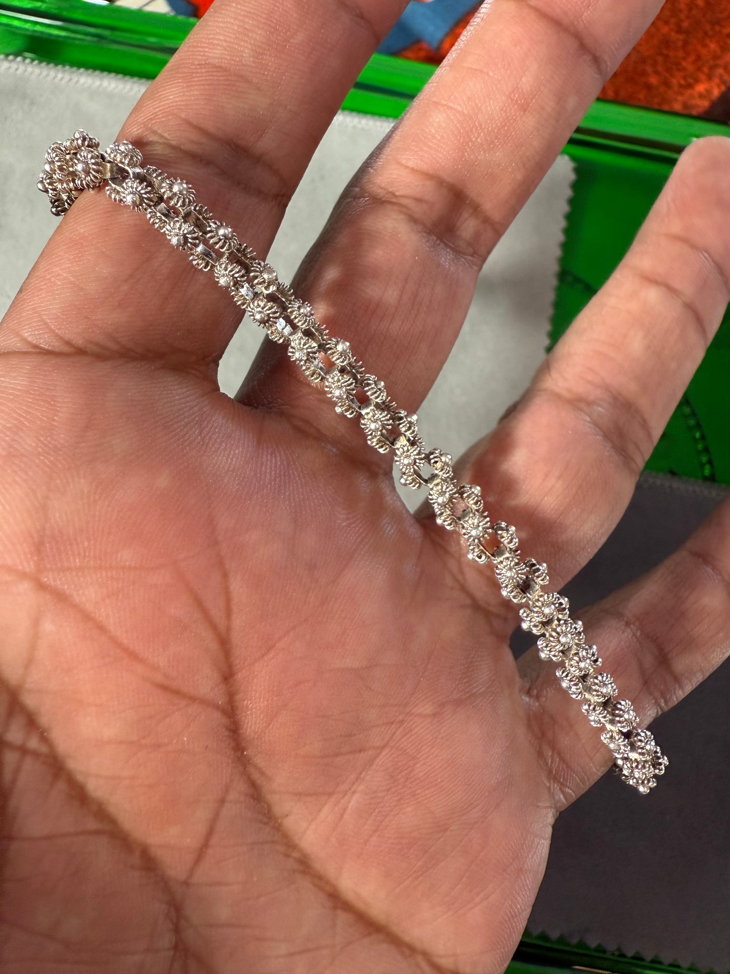 .925 Sterling Silver crown link bracelet 8.5”