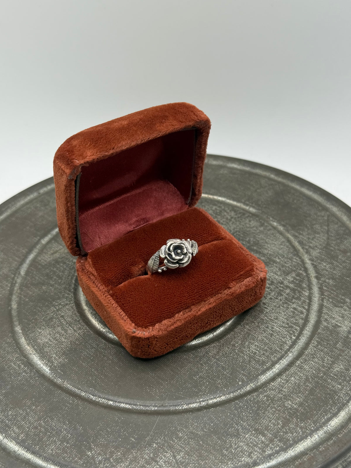 .925 Sterling Silver Rose Flower Ring Leaf Detail – Romantic Floral Style Sz. 7