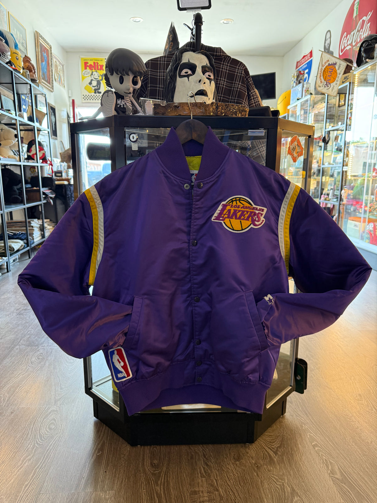 Vintage Los Angeles Lakers Purple Starter Satin Bomber Jacket sz. L