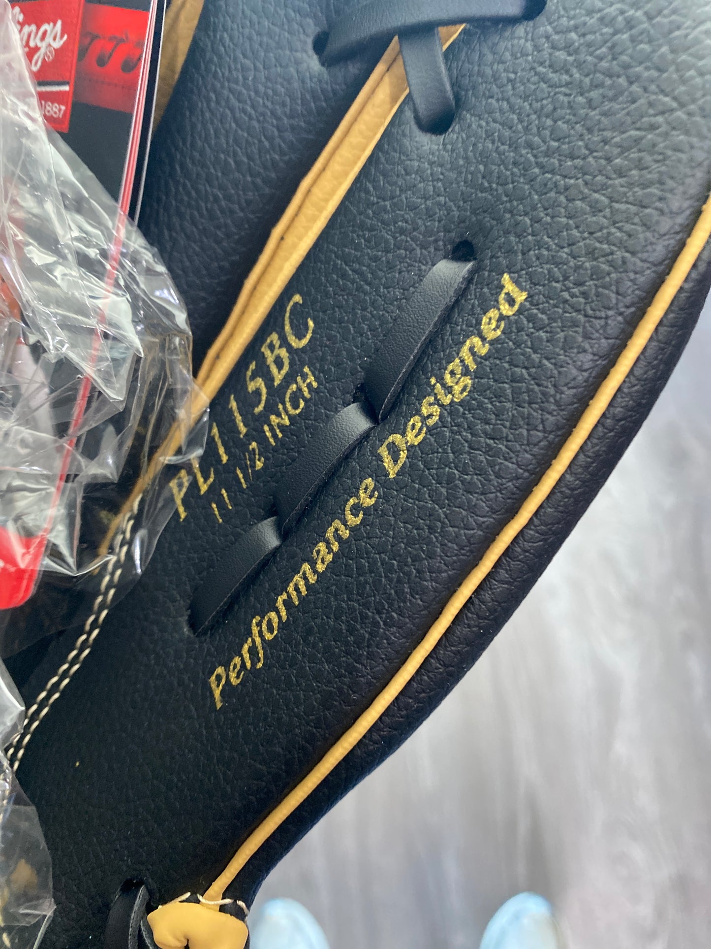 Rawlings Baseball Glove Size 11.5