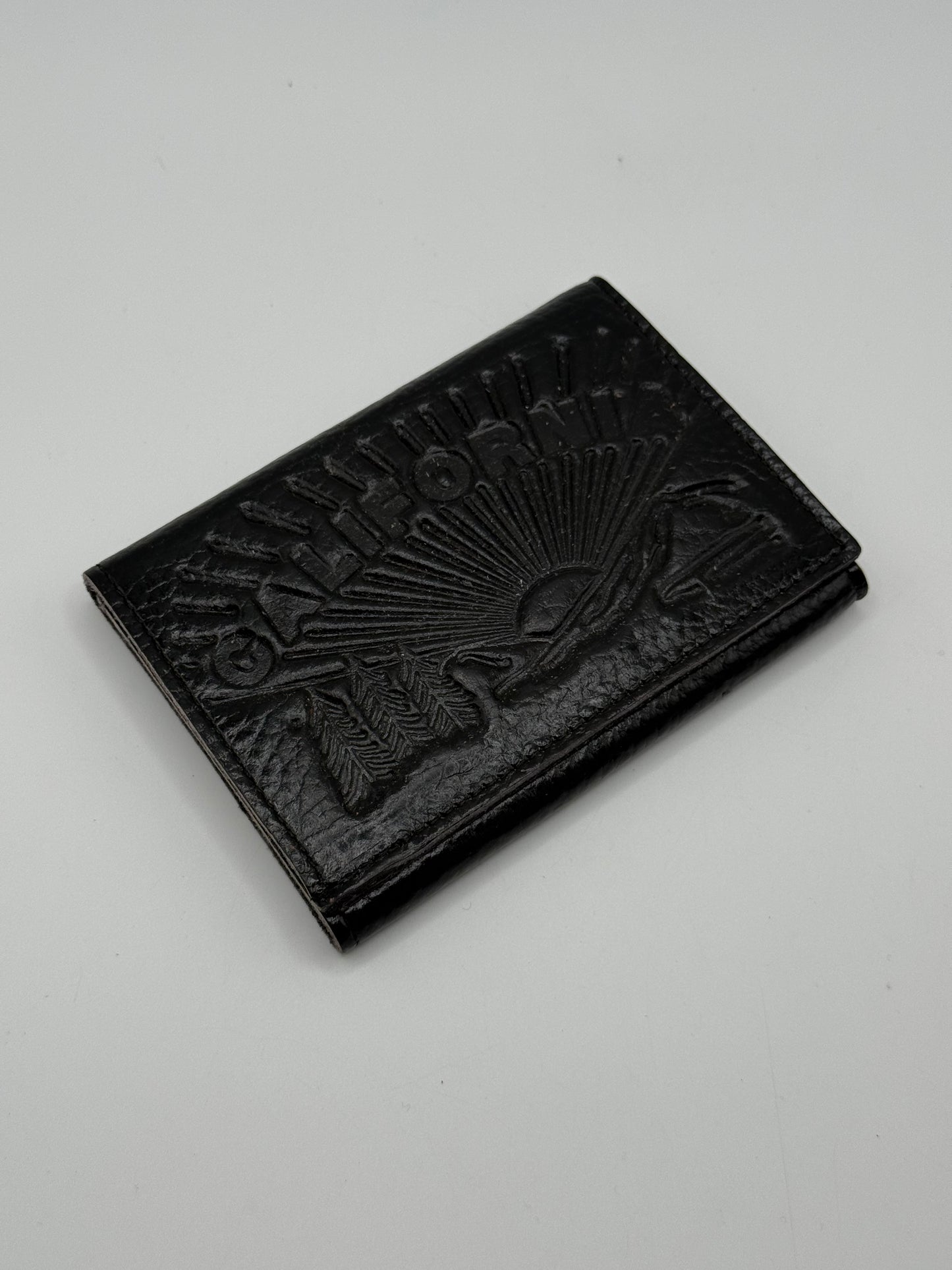 Vintage Genuine Leather “California” Embossed Trifold Wallet Black