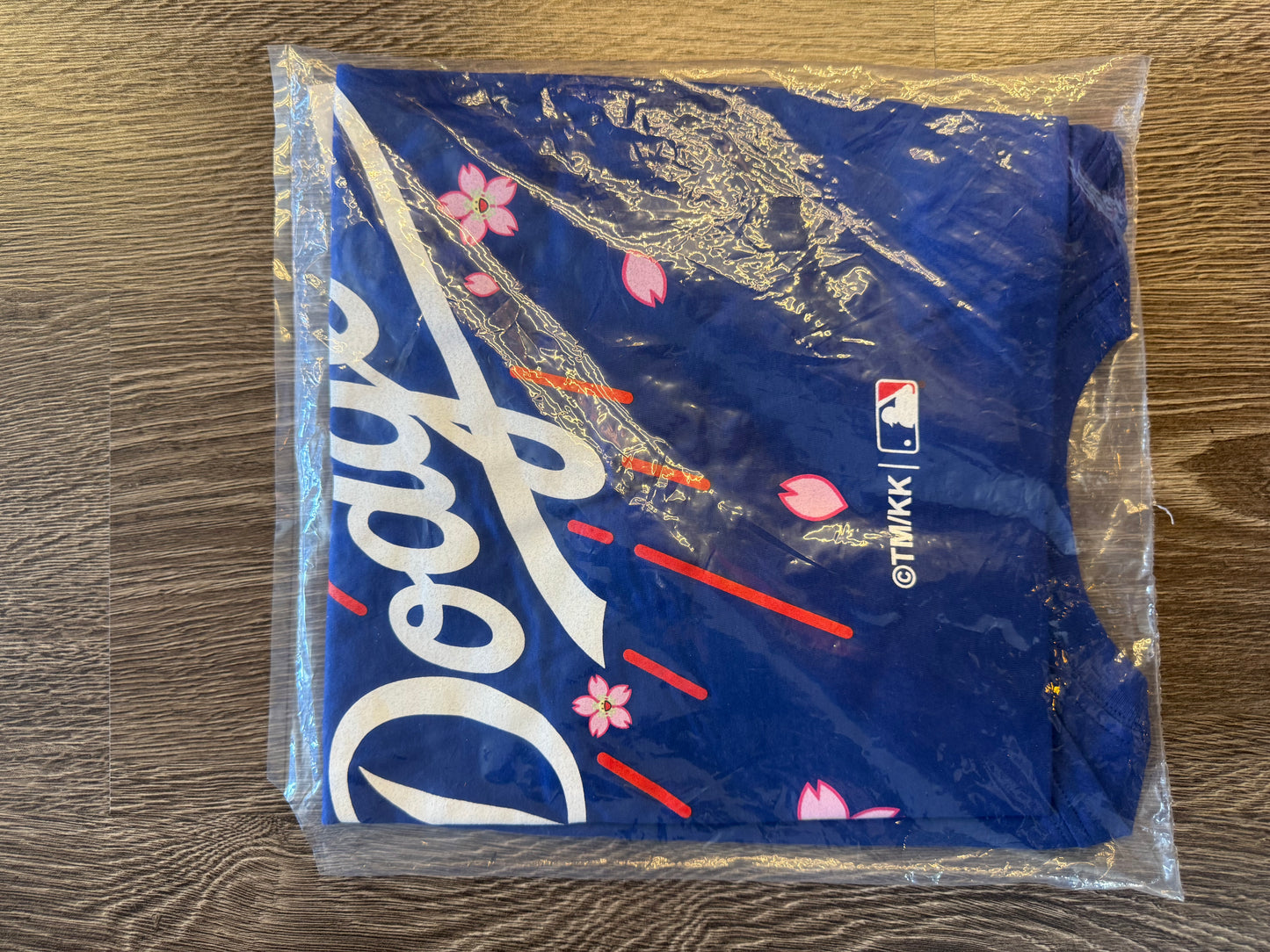 Dodgers takashi murakami flowers collab t-shirt sz. M
