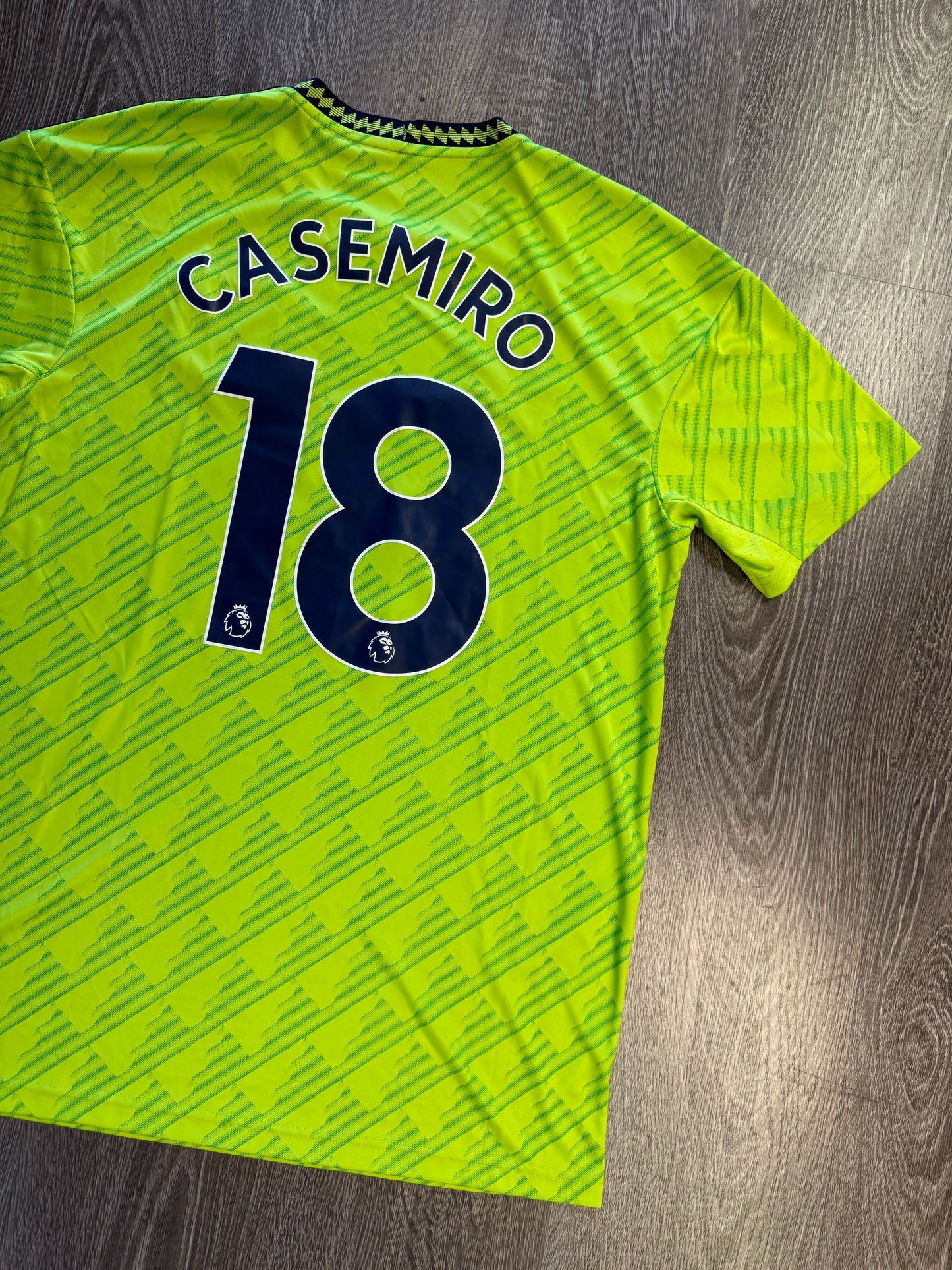 Adidas Manchester United Casemiro #18 22/23 season sz. L