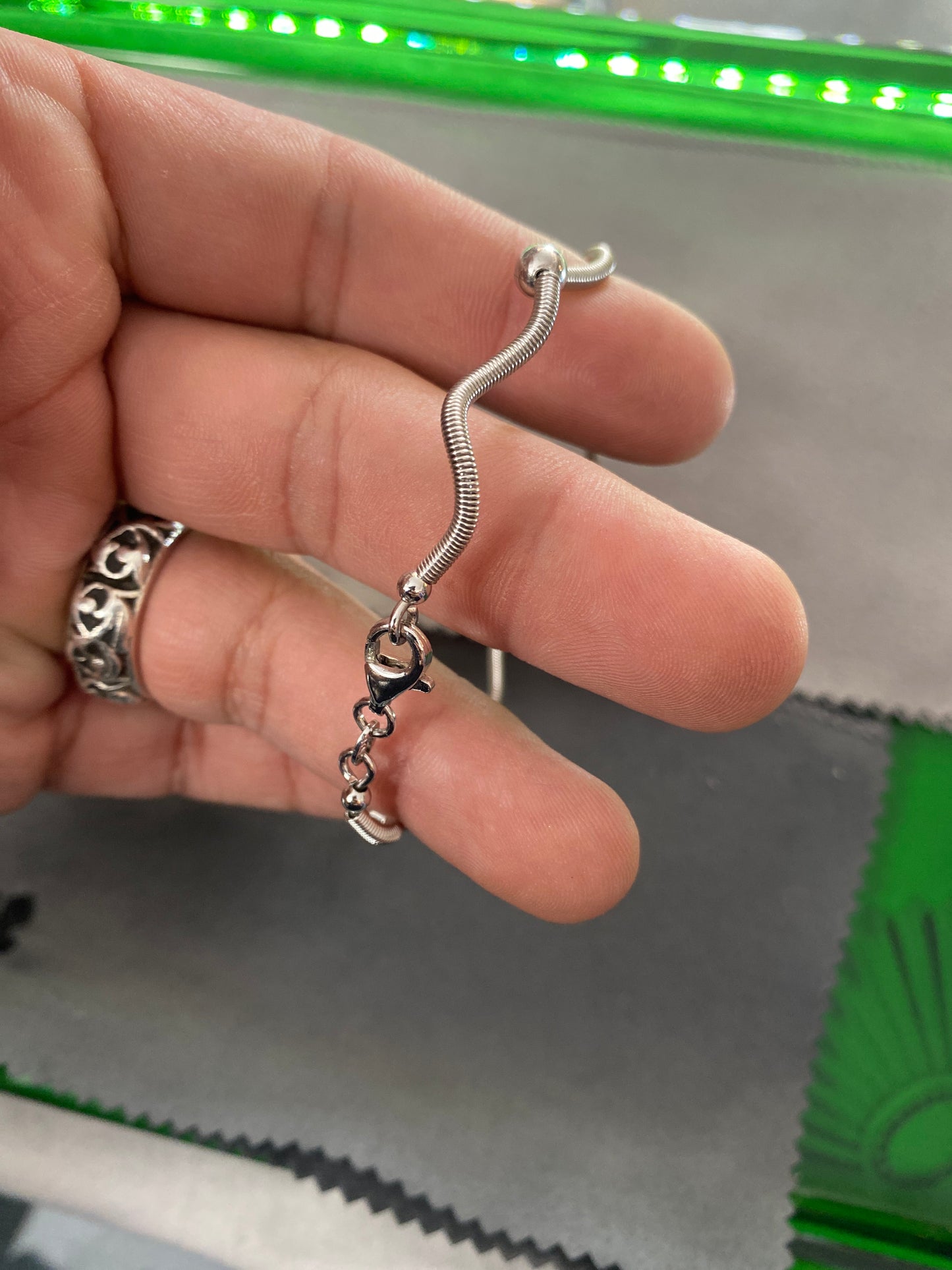 .925 Sterling Silver Beaded Band Bracelet