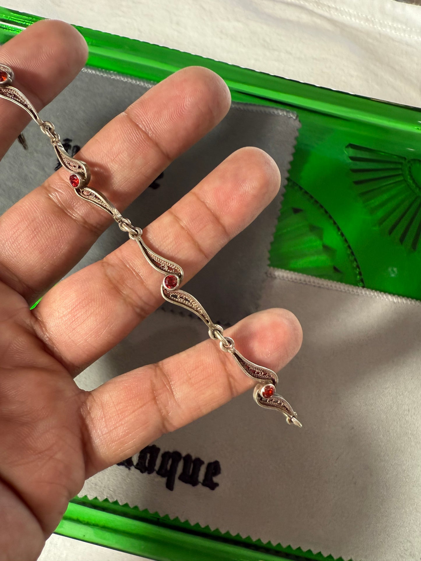 .925 Sterling Silver garnet gemstone bracelet 7.5”