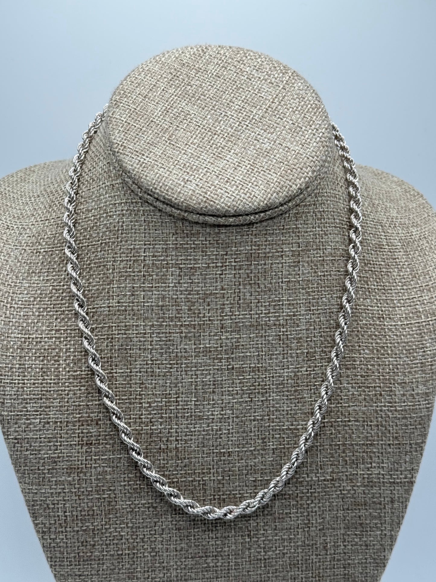 .925 Sterling Silver Rope Chain thick Necklace Sz. 17in