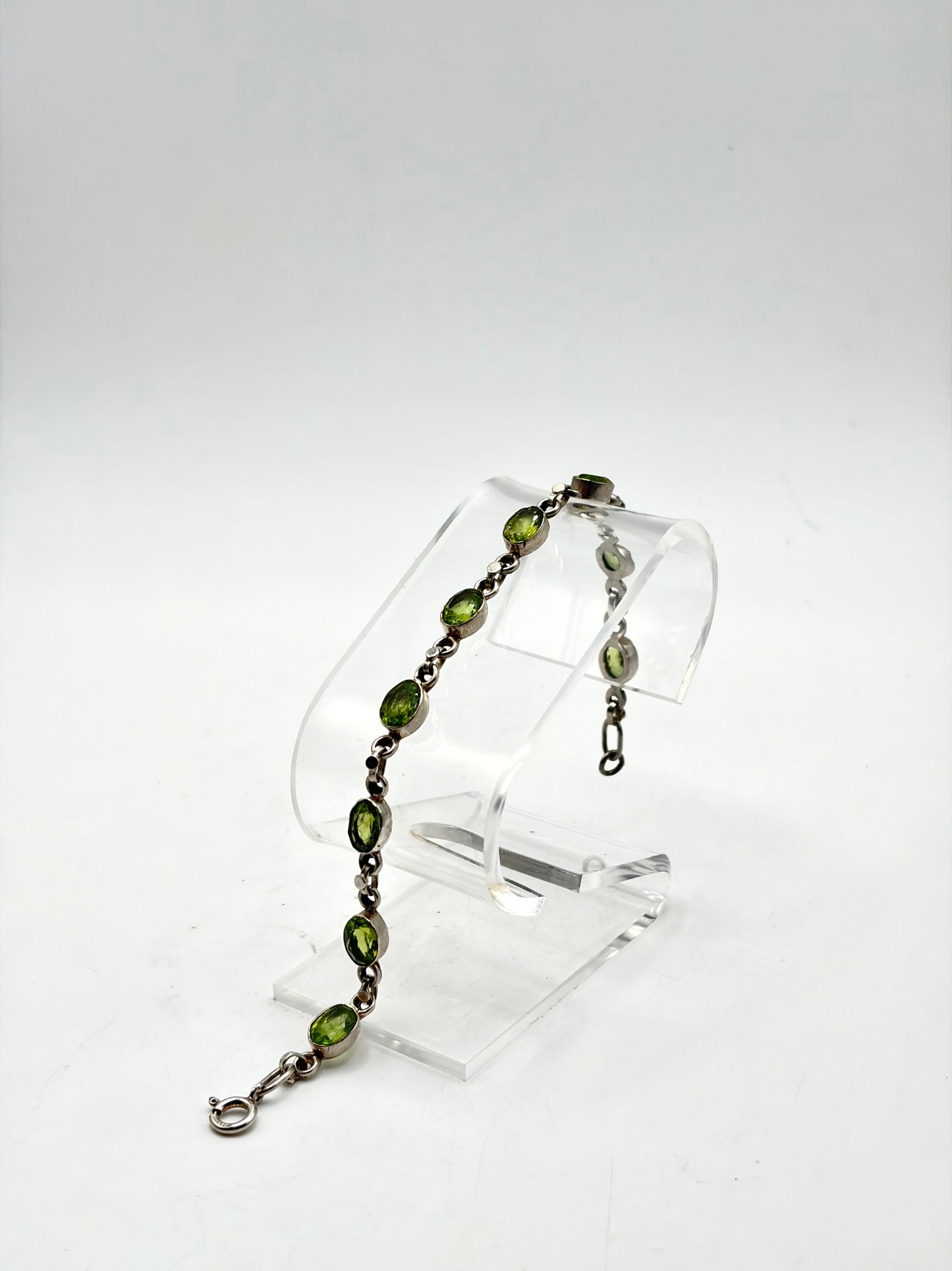 .925 Sterling Silver Peridot Stone Link Bracelet 7.5in