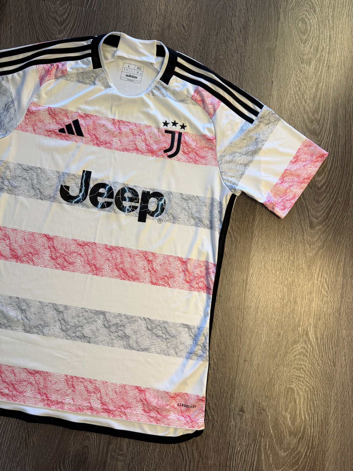 Juventus adidas soccer jersey sz. L