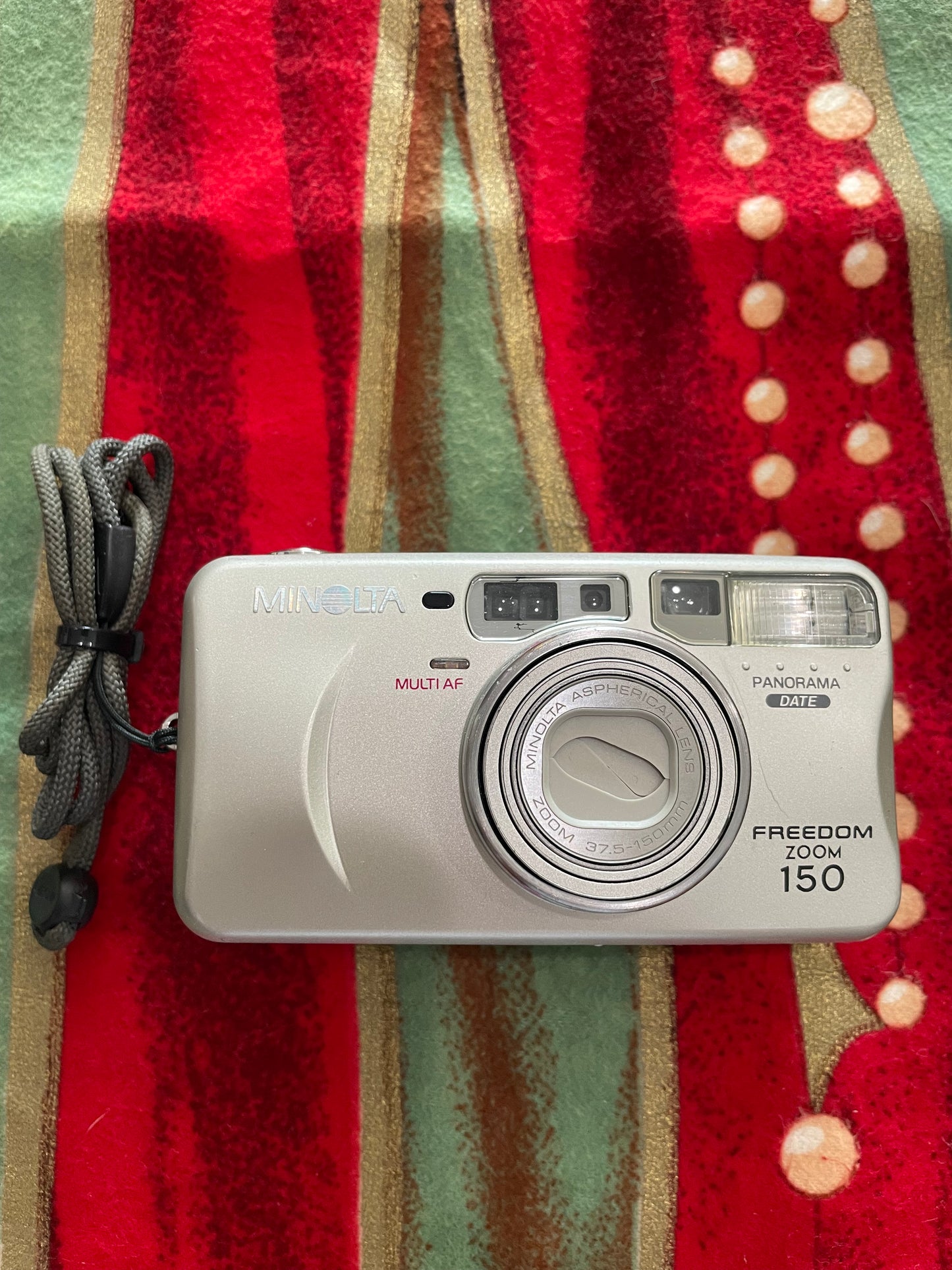 Minolta 35mm camera freedom zoom 150
