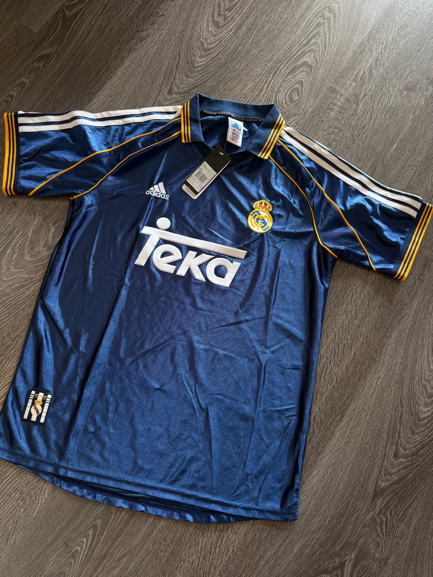 Real Madrid jersey 2XL