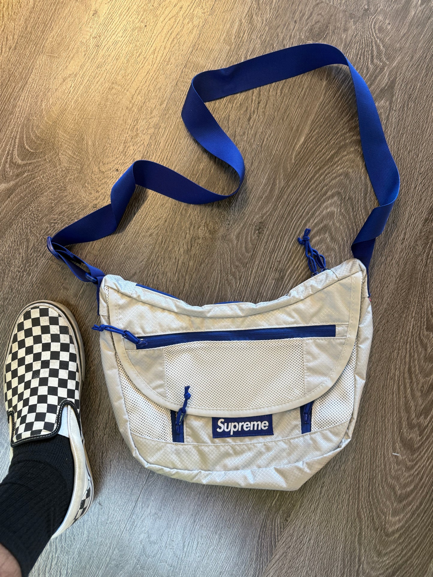 Supreme messenger bag ss22