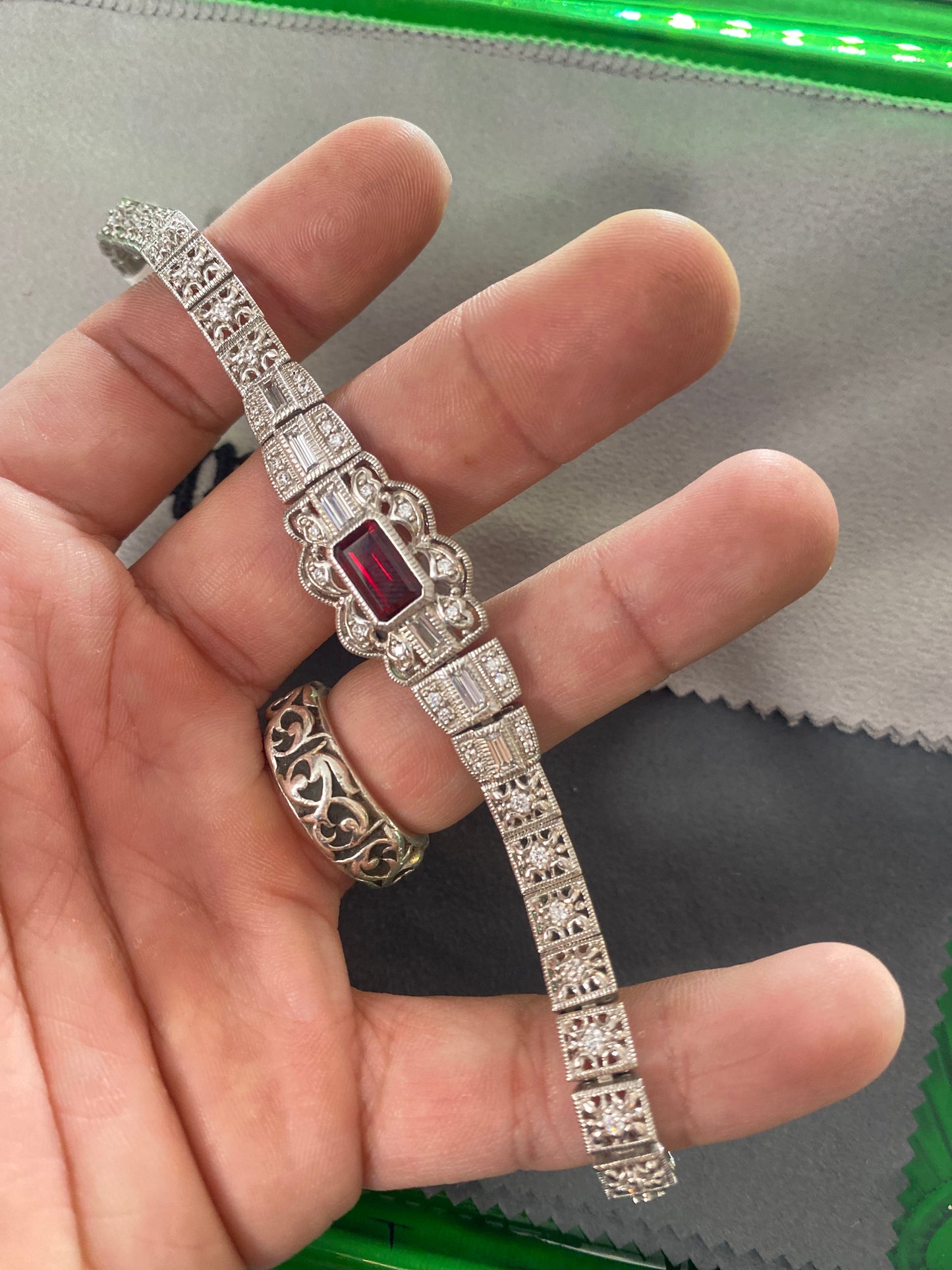 .925 Sterling Silver Quartz Garnet Bracelet Sz 8.5”