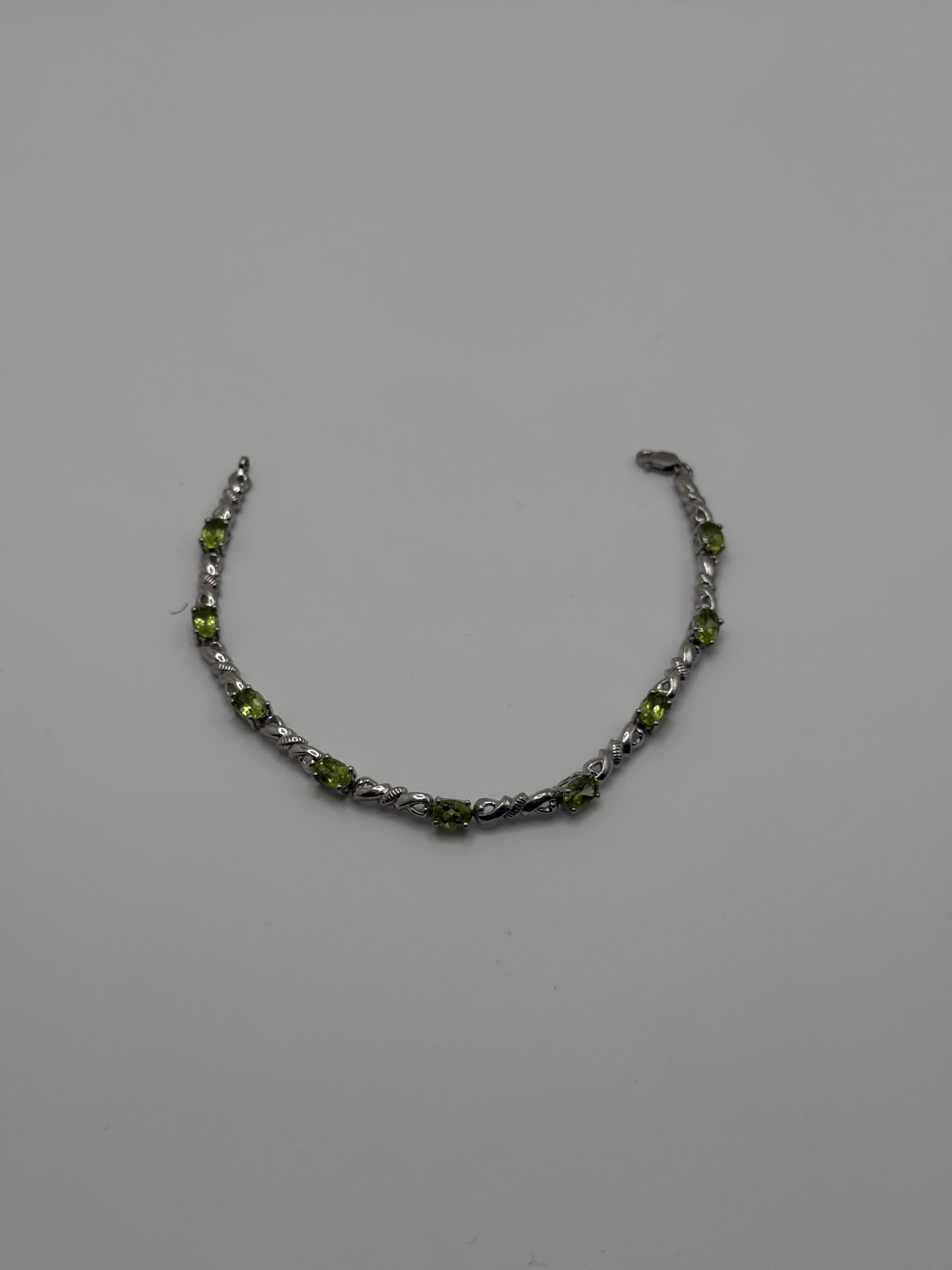 .925 Sterling Silver Green Peridot Gemstone Tennis Style Bracelet 7.5”