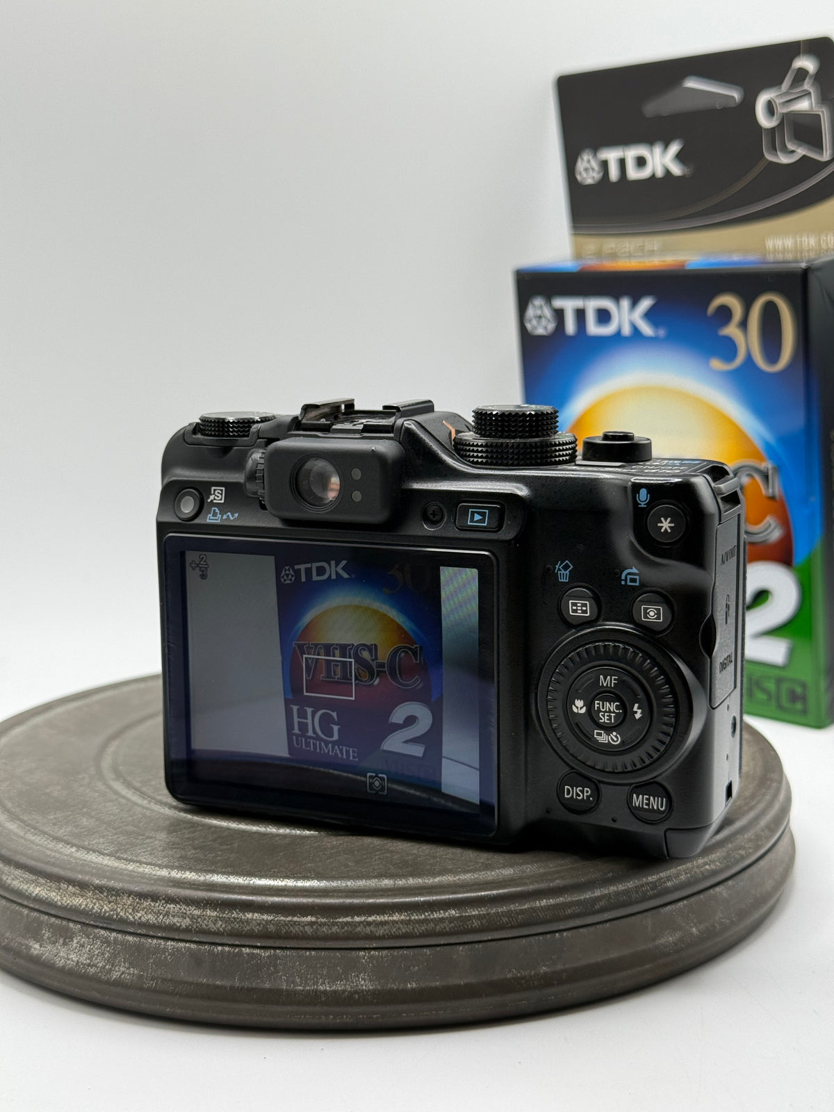 Canon PowerShot G10 14.7MP Compact Digital Camera