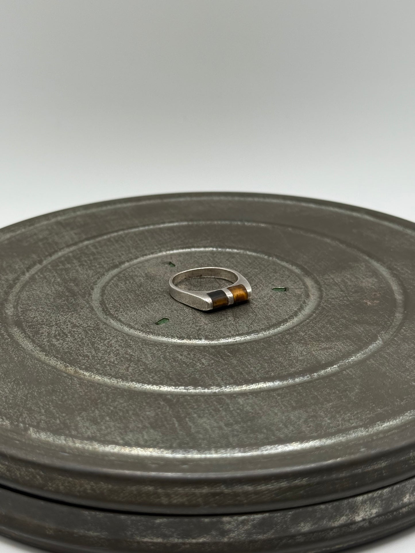 .925 Sterling Silver Two Stone Brown Inlay Signet Ring