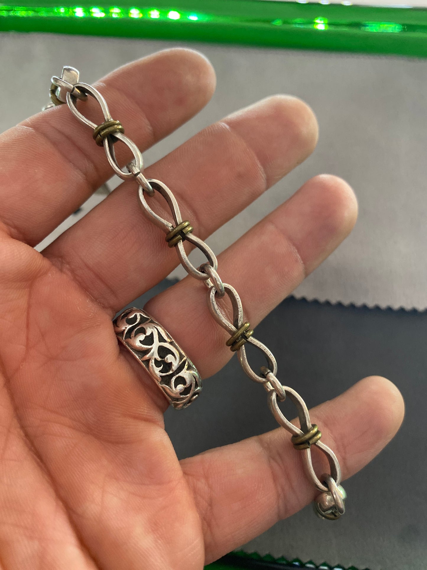 .925 Sterling Silver Infinity Loop Link Bracelet Sz 7.5”