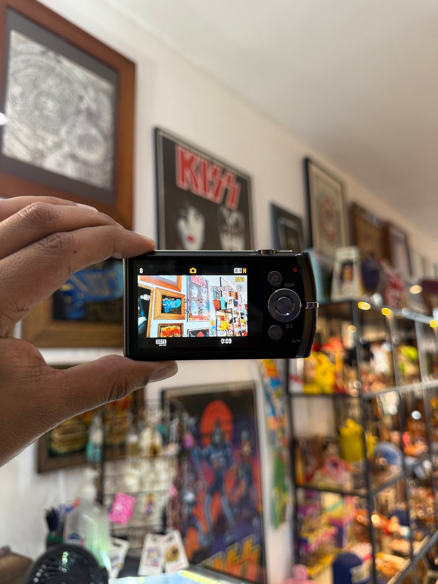 Vintage Casio Exilim digital camera ultra thin digicam Y2K Black