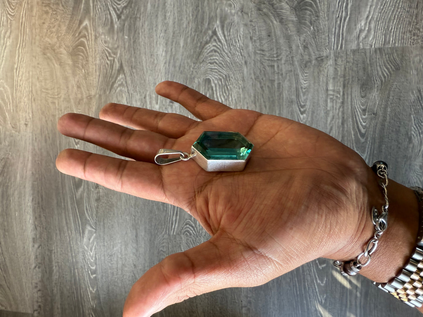 .925 Sterling silver pendant large aquamarine stone