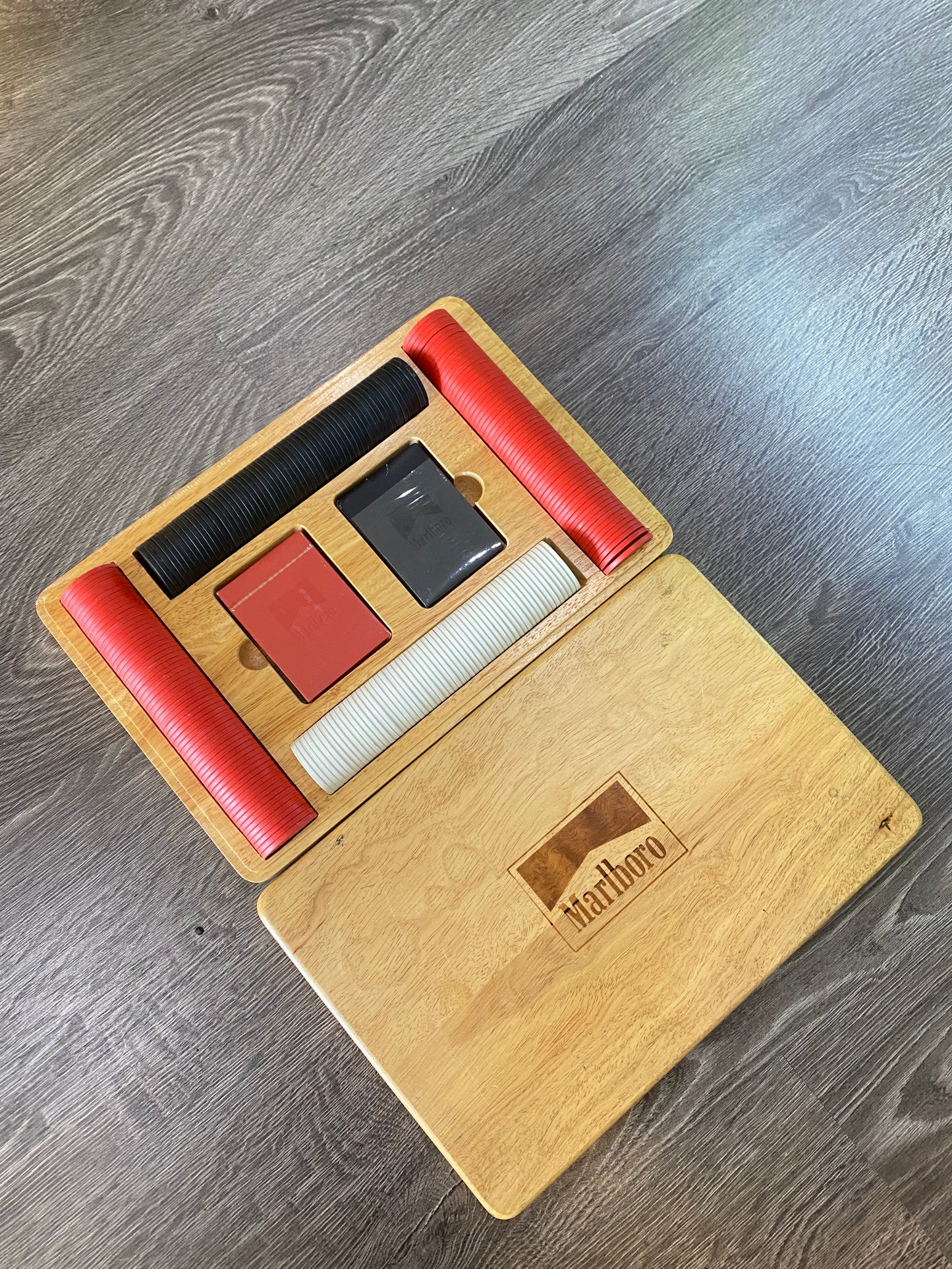 Vintage Marlboro Poker Set