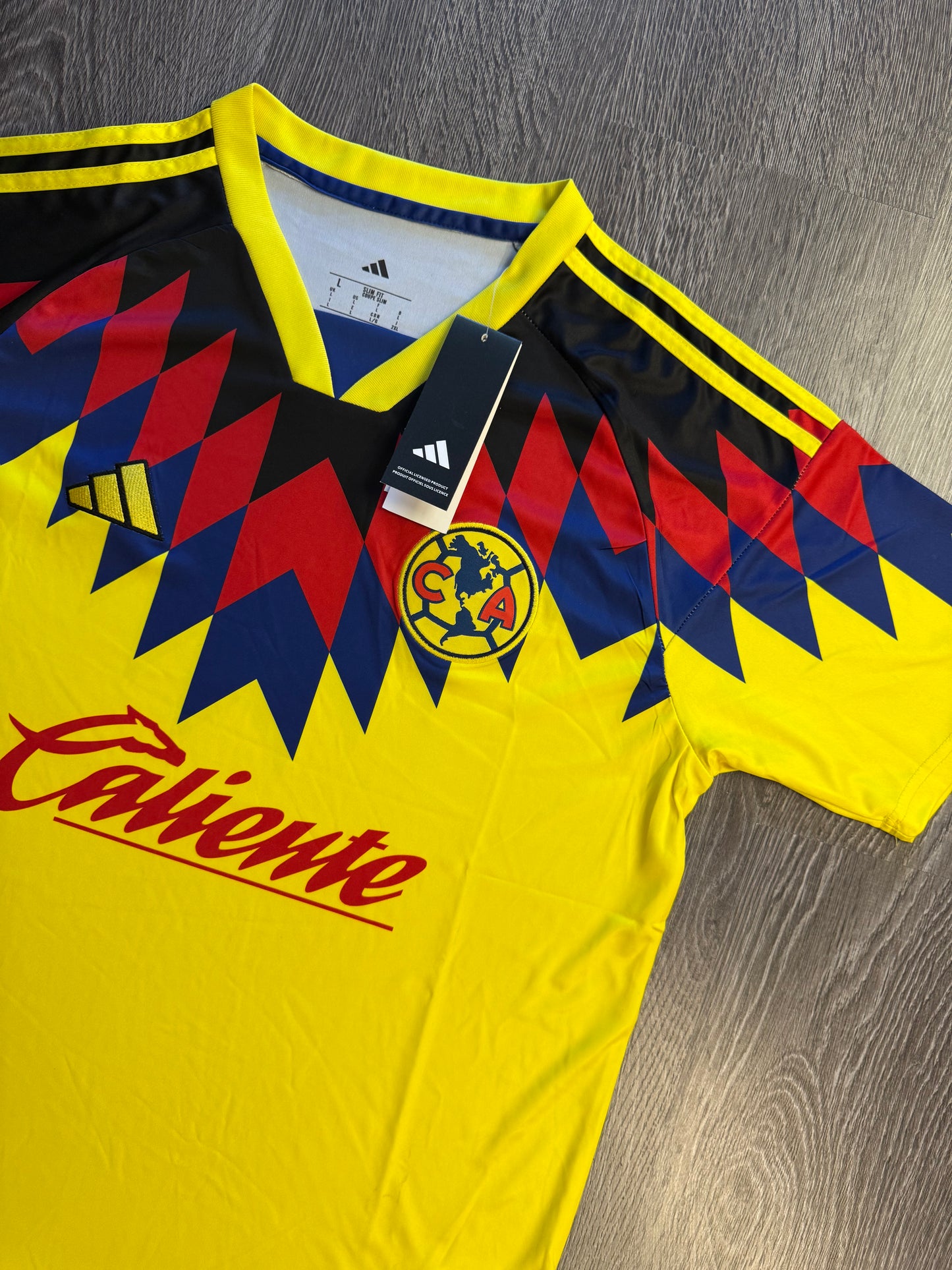 Club America soccer jersey Sz. L