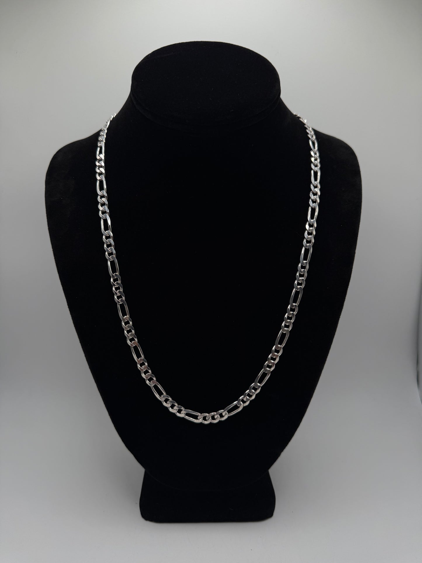.925 Sterling silver double sided diamond cut Figaro chain 24”