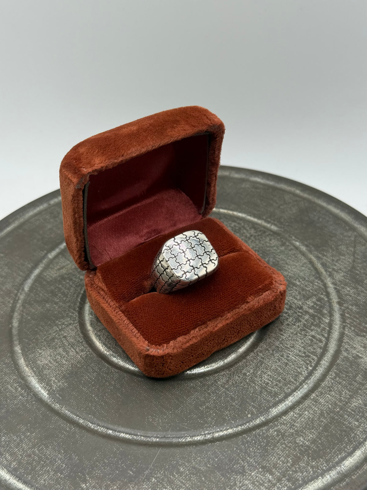 .925 Sterling Silver Wide Dome Puzzle Pattern Ring – Bold Style Sz. 9