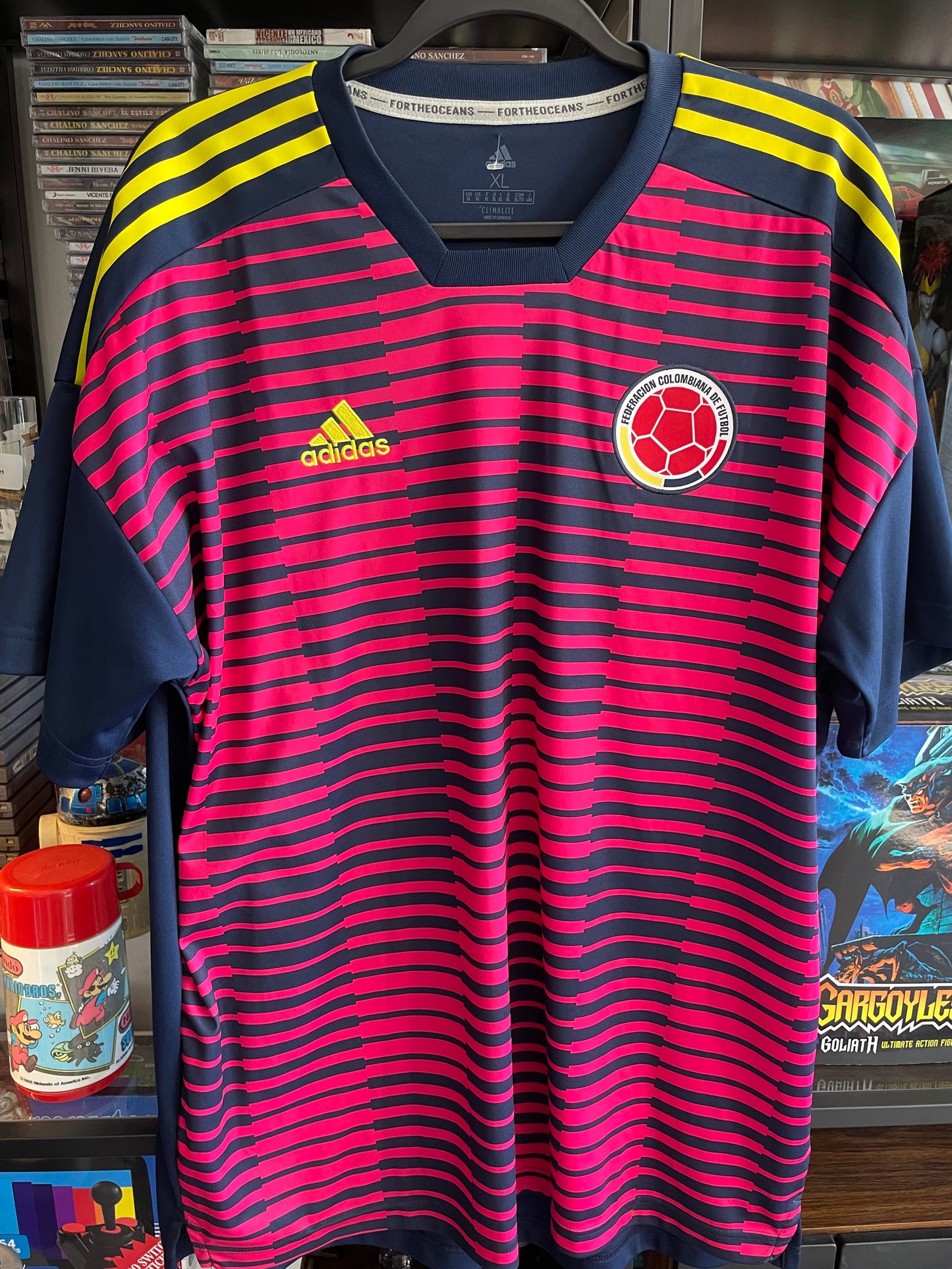 Colombia Soccer jersey xl