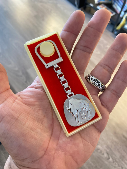 Vintage Novelty Silver Link Tone Taurus Zodiac Keychain