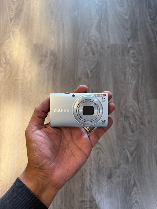 Canon powershot a4000 IS silver digital camera digicam Y2K with box