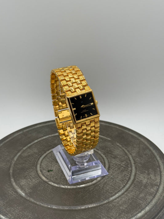 Vintage Quartz Dress Watch – Black Square Dial, Gold Tone Textured Bracelet, Classic Unisex Style