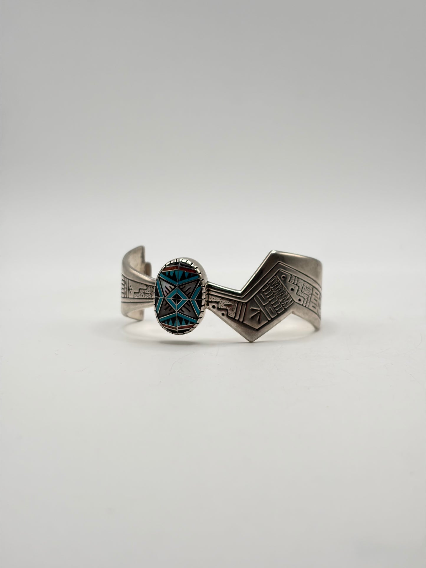 .925 Sterling Silver Turqoise cuff