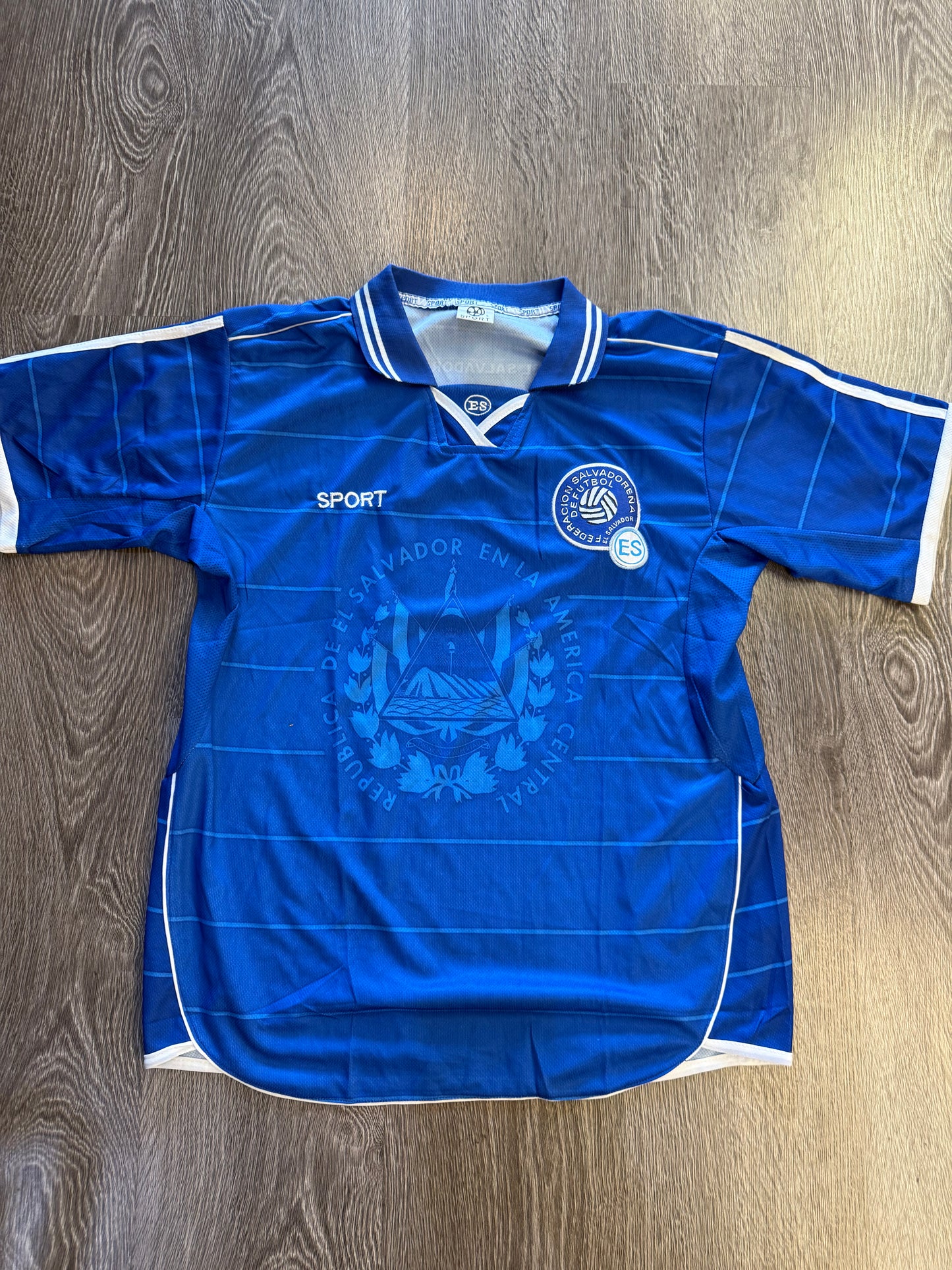 Vintage El Salvador National Soccer Jersey | Blue Federación Salvadoreña Fútbol Kit