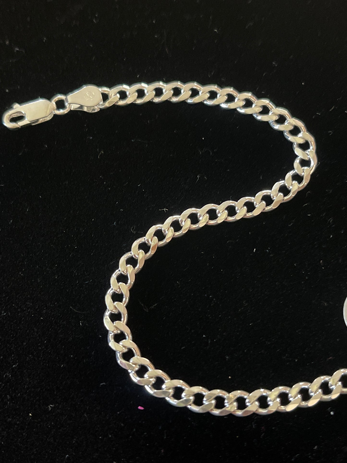 .925 Sterling silver Cuban bracelet 8”