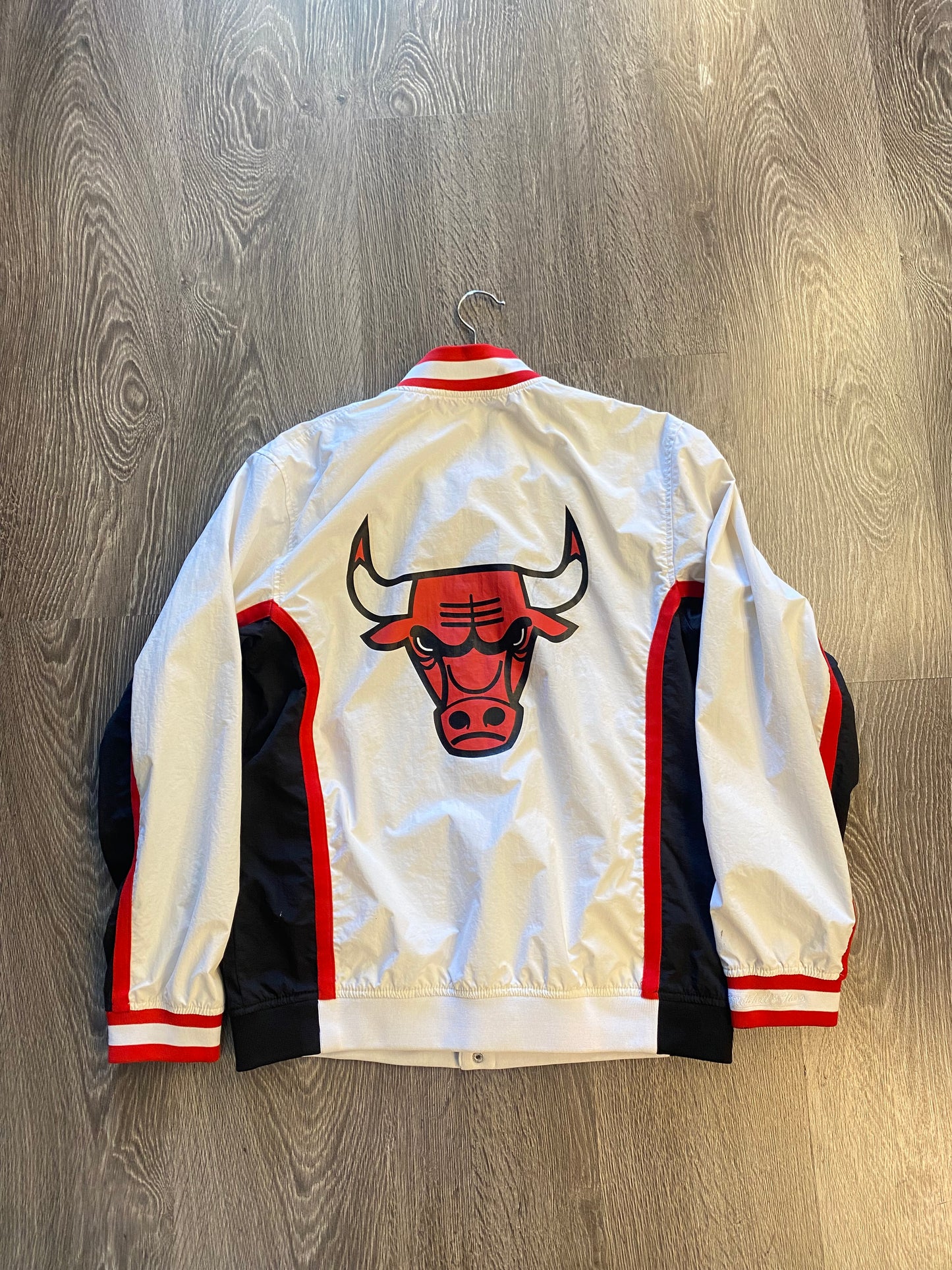 Chicago Bulls Mitchell And Ness Jacket White Black Red Sz Medium