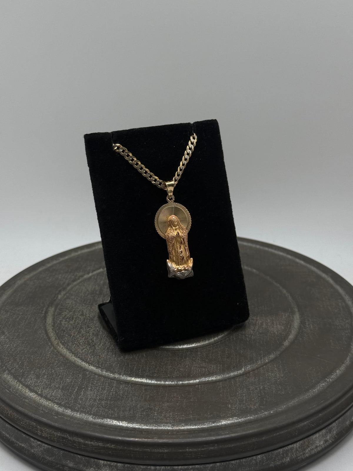 10k Gold Virgencita Virgin Mary Pendant