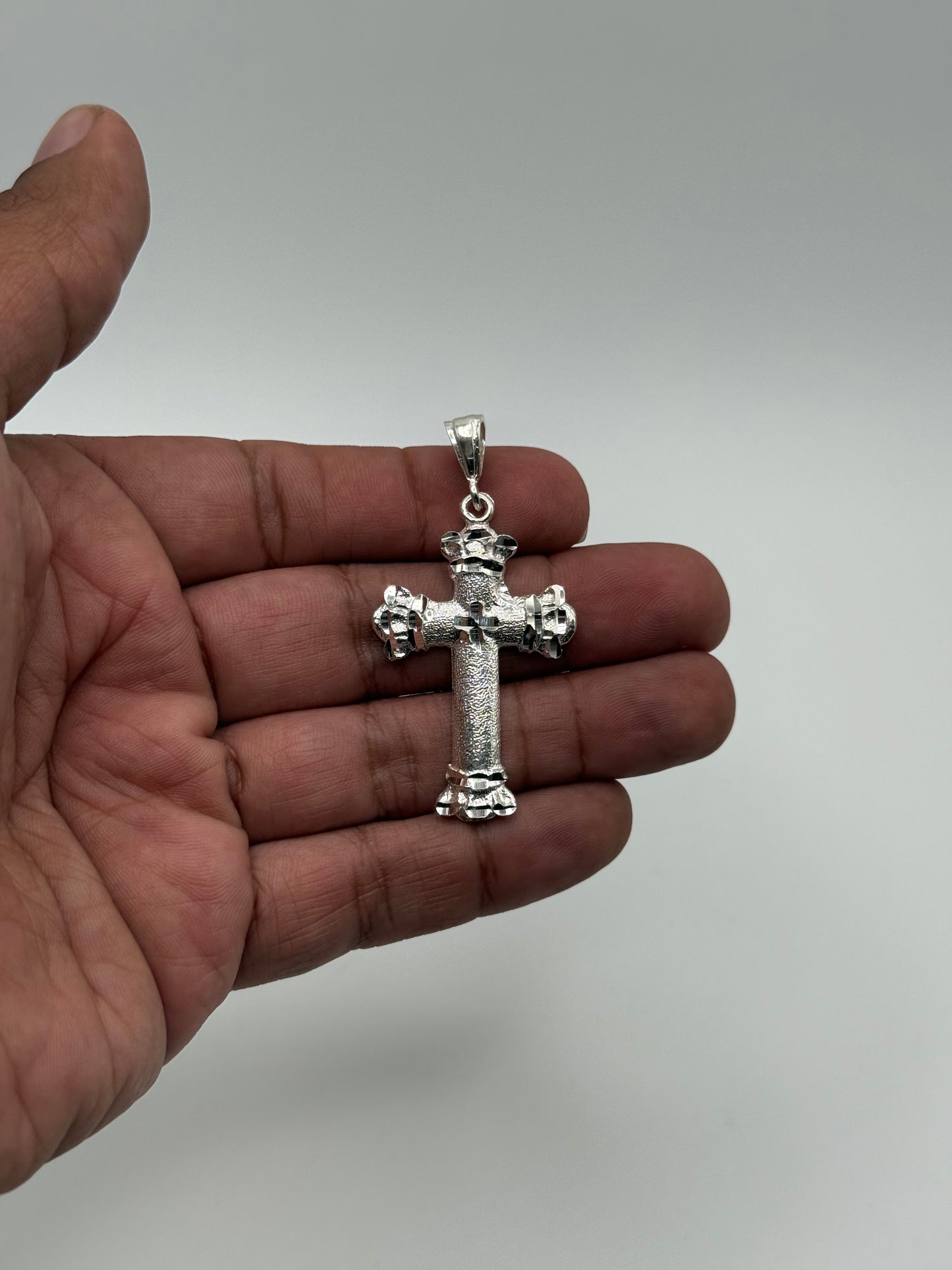 .925 Sterling Silver Cross Pendent
