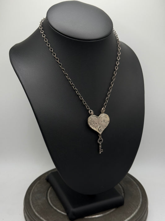 .925 Sterling Silver Taken/Available Heart Pendant Necklace with Dangling Key Charm Choker – Vintage 16”