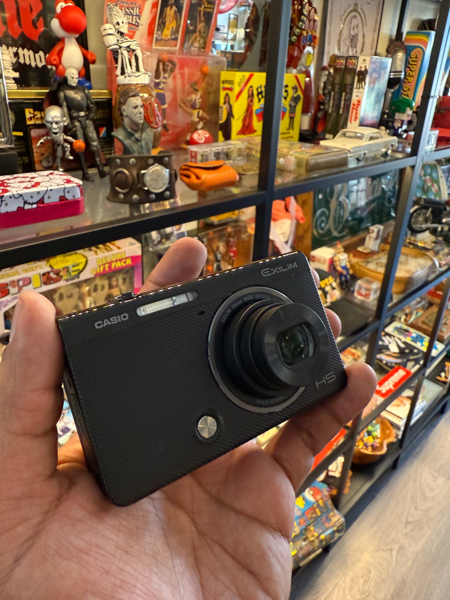 Casio exilim EX-fc500s digital camera