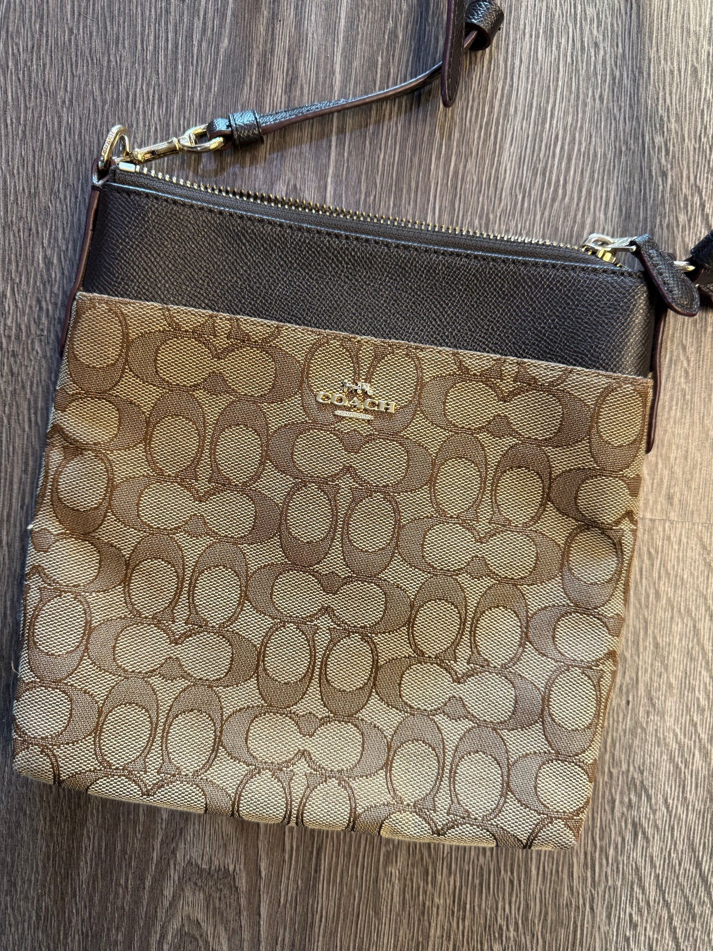 Vintage Y2K Coach crossbody bag