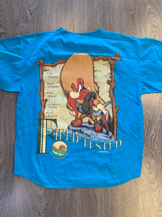 Vintage Looney Tunes yosemite sam shirt scrubs sz. L
