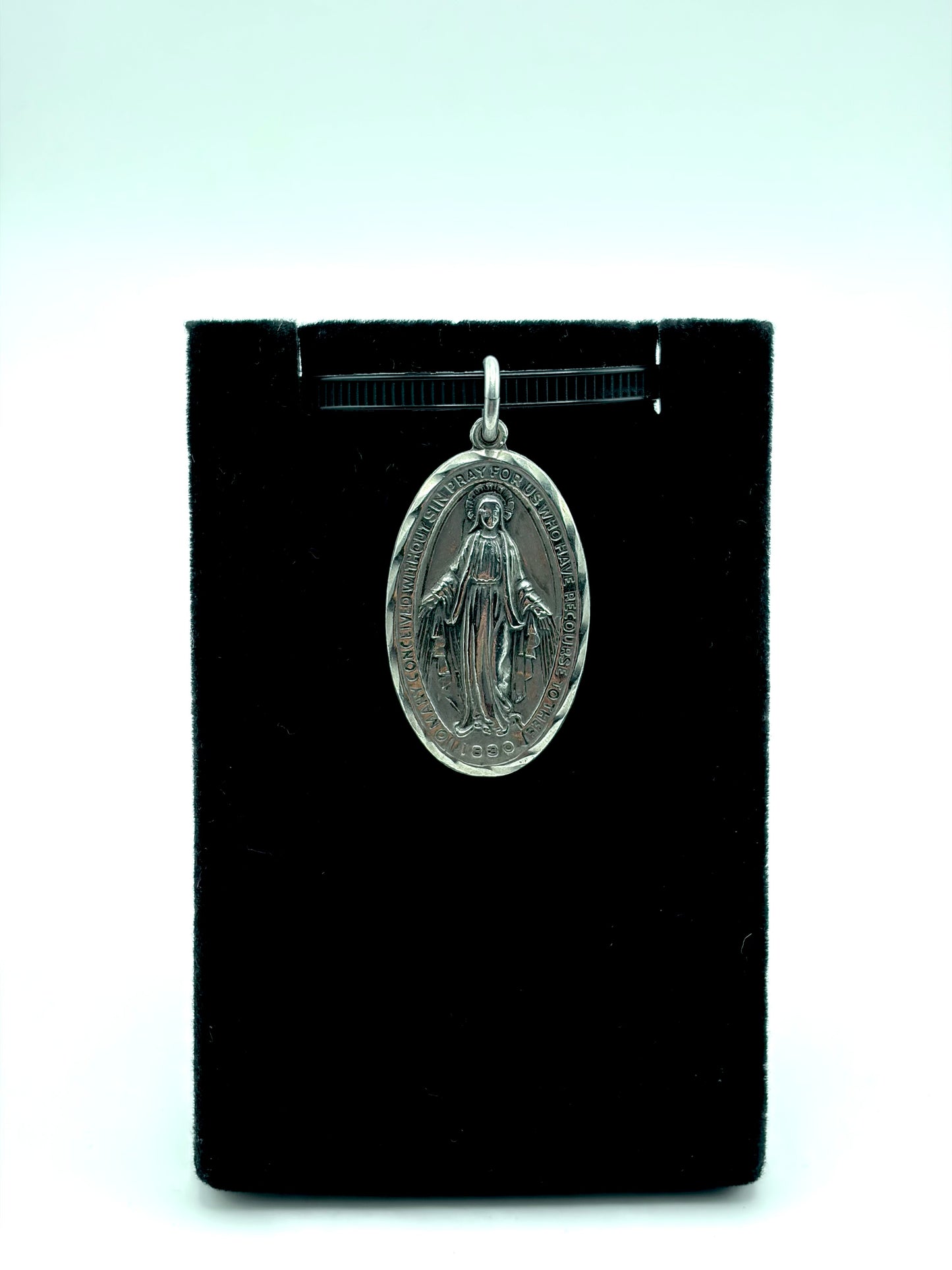 .925 Sterling Silver Jesus Pendant