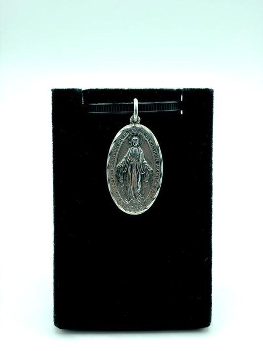 .925 Sterling Silver Jesus Pendant