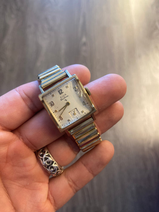 Vintage Elgin Tank Style Gold Tone Watch Expandable Band