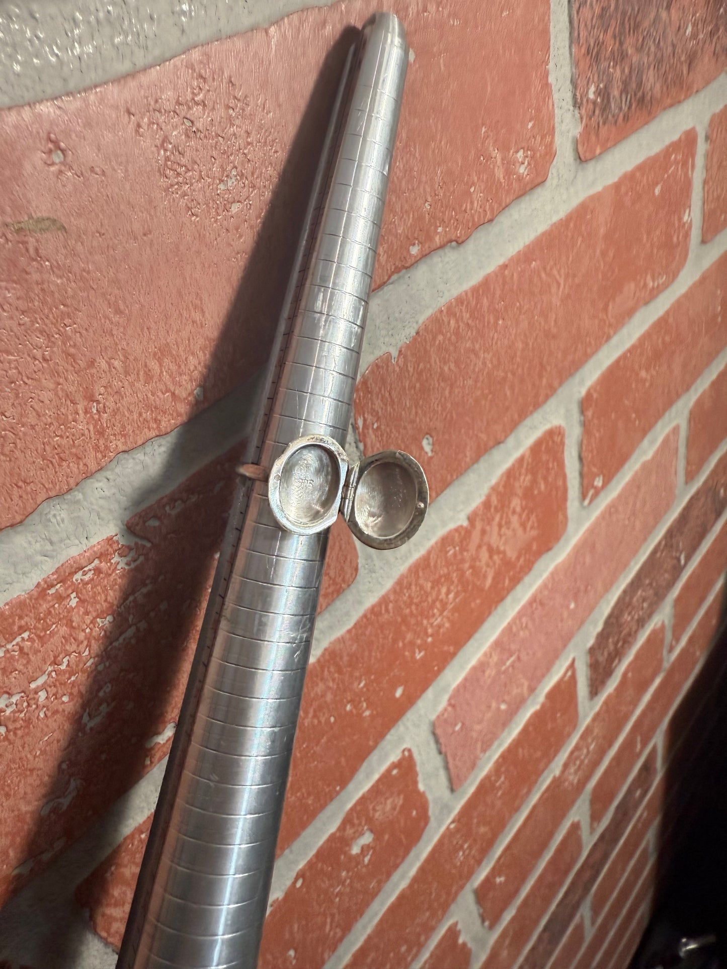 .925 Sterling silver secret compartment snow ring 7.5”