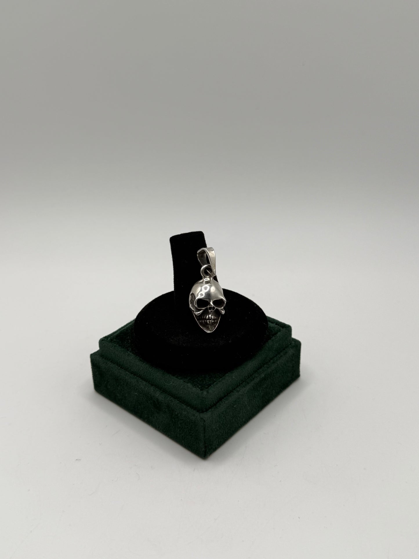 .925 Sterling Silver Skull Pendant