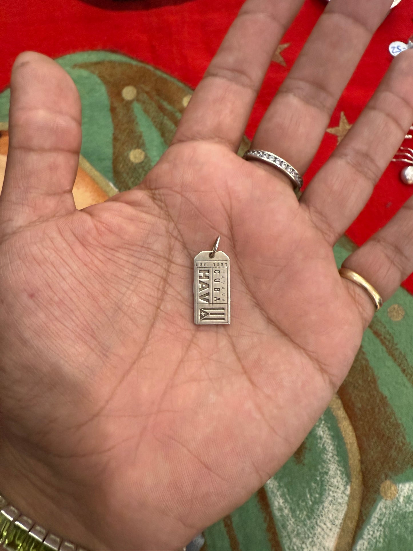 .925 Sterling silver cuba Havana pendant