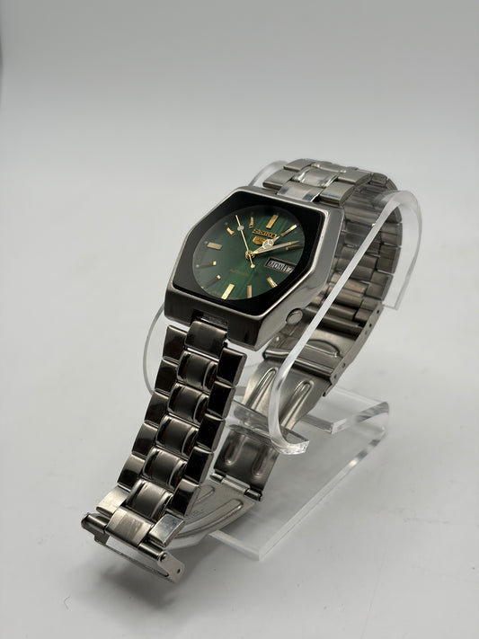 Seiko Green Face Watch
