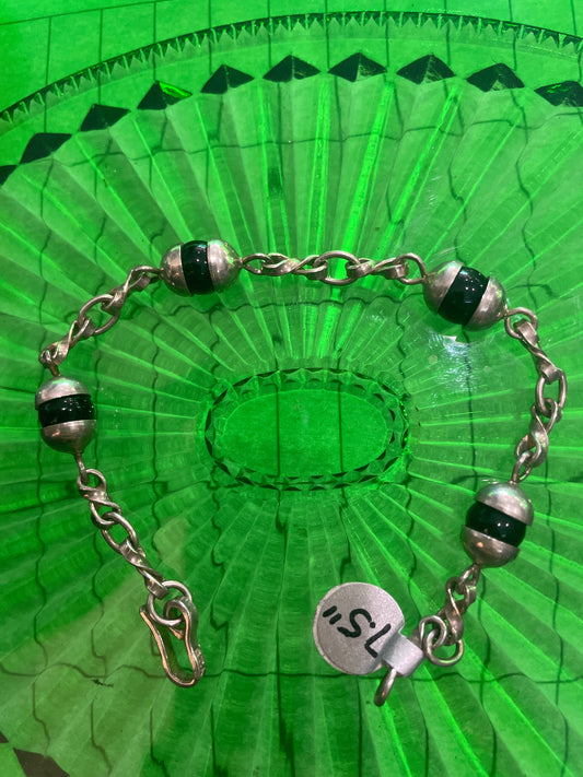 .925 sterling silver onyx bracelet 7.5”